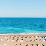 Riviera Отель 4*