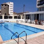 Riviera Ξενοδοχείο