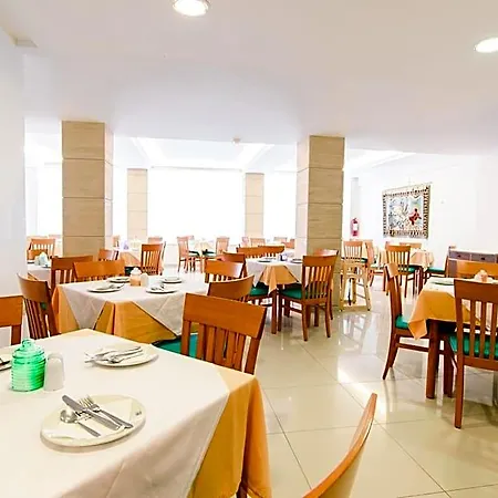 Riviera Hotel