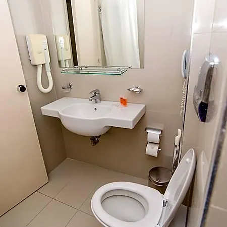 Riviera 4*