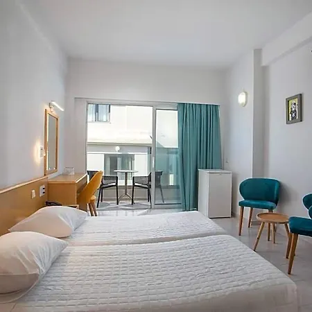 Hotel Riviera 4*