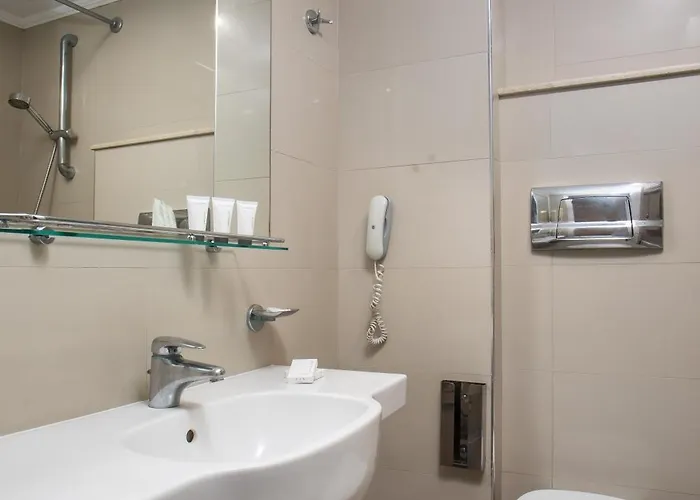 מלון Riviera עיר רודוס