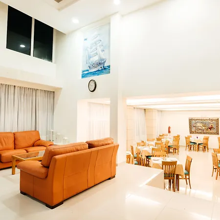 里维埃拉酒店 酒店 Rhodes City